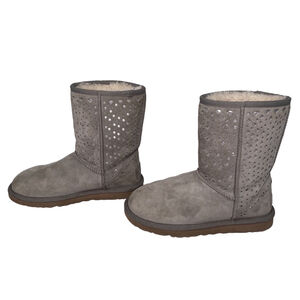 Women's UGG Classic Short Flora Perf Boots grey perforated shearling sheep